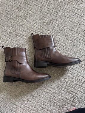 Vera Gomma Made in Italy Brown Leather Ankle Boots Strap Detail EU 39